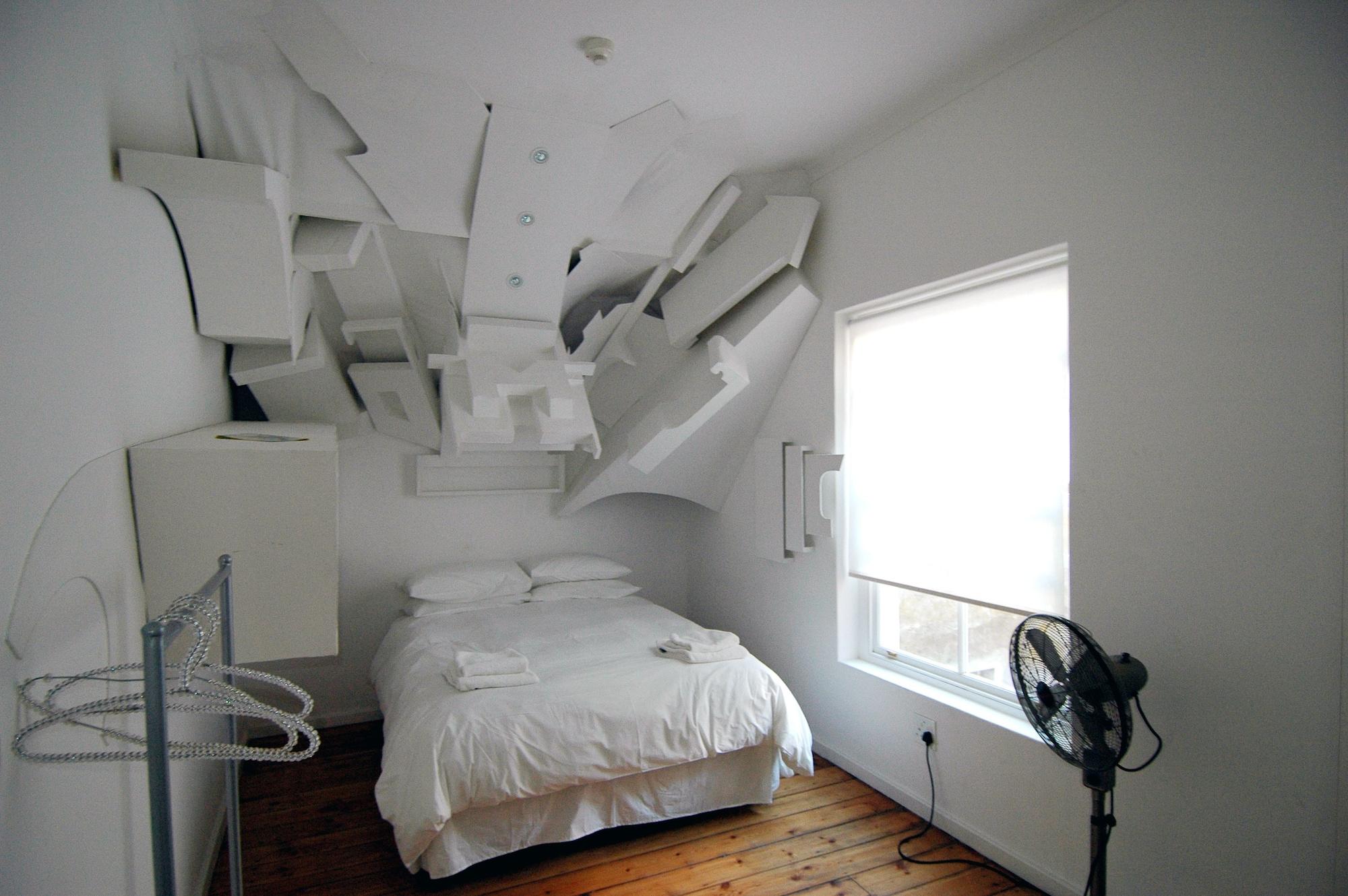 Hotel Daddy Long Legs Art Kaapstad